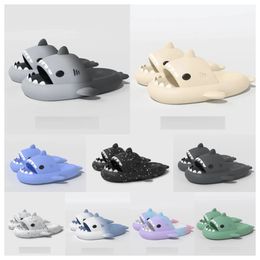 2024 Designer Summer Home Women Shark Slippers Slide Anti-skid EVA Solid Colour Couple Parents Outdoor Cool Indoor Household Funny Shoe