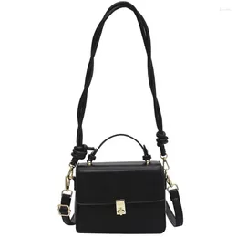 Shoulder Bags Niche Design Premium Handbag Fashion Retro Messenger Bag Western Portable Square Underarm Dual-use