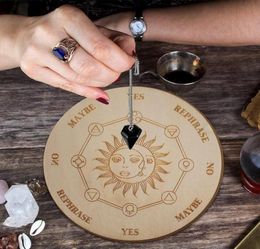 2Pcs Party Supplies Wooden Pendulum Board with Moon Star Divination Energy Carven Plate Healing Meditation Board Ornaments Metaphy9201498