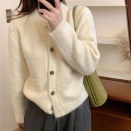 Women's Knits Coat Women Small Fragrant Style Round Neck Sweater With Retro And Western Contrasting Colors Loose Short Knitted Cardigan