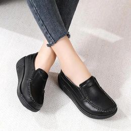 Casual Shoes Authentic Leather Loafers Women's 2024 Mid Heel Maternity Classic Style Moccasins All-Matching