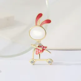 Brooches Cute Enamel Brooch For Girls Cartoon Animal Riding Skateboard Children's Jewelry Accessories Birthday Gift