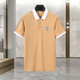 Designer masculino de camiseta de camiseta de camiseta de pólo masculino letra de silicone de algodão em algodão em V-shirt masculina de alta qualidade de manga curta asiática 2233