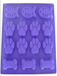 Dog Bone feet fish Cake Mold Flexible Silicone Soap Mold For Handmade Soap Candle Candy bakeware baking moulds kitchen tools ice m6976908