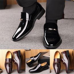 Dress Shoes Casual Leather Men Classic Style Mens Fashion Hollow Out Metal Strip Decoration With Buckle