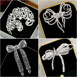 Brooches Sparking Cubic Zirconia Bowknot For Women Simple Feather Butterfly Dragonfly Peacock Pins 2024 Broche Pin Accessories