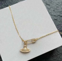 Pendant Necklaces Designer Letter Vivienes Chokers Luxury Women Fashion Jewelry Metal Pearl Necklace cjeweler Westwood 0115ess