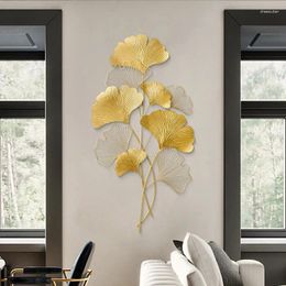 Decorative Figurines Wrought Iron Ginkgo Leaf Three-dimensional Wall Hanging Living Room Dining Background Decoration Pendant