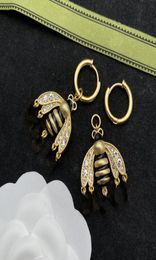 luxury gold chain Designer charm earrings studs necklace Bracelets classic double letter bee pendant for women Party lovers gift j3293130
