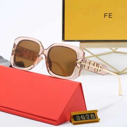 Designer for Women Men Chain with Sun Glasses Fashion Classic Sunglasses Polarized Pilot PC Frame Oversized UV400 Eyewear 3678UGYG