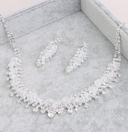 Classic Clear Crystal Jewellery Sets High Quality Handmade Bridal Wedding Evening Prom Party Earrings and Necklace Fairy Lady039s9127533