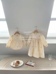 T-shirts Spring Autumn Shirt Cute Cotton Embroidery Dress Baby Girl Floral Romper Mother Daughter Matching Sisters Look Clothes