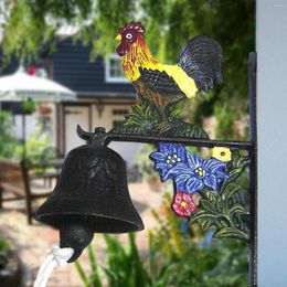 Decorative Figurines Antique Cast Bell Manually Shaking Wall Mounted Doorbell Rooster Door Patio Garden Front Decor