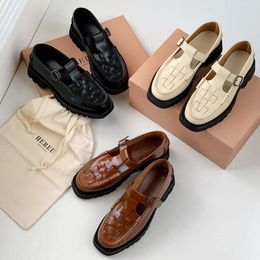 Niche thick sole loafers for women, patent leather, British style woven leather T-line strap, Mary Jane, medium heel shoes, summer