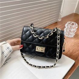 Shoulder Bags Black 2024 Handbags Women Chains Crossbody Bag Lattice Leather Messenger Small Designer