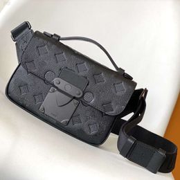 Leather Chest Bag Men Women Designer s Lock Sling Shoulder Bag Fashion Crossbody Messenger Bag Wallet Purse M45807