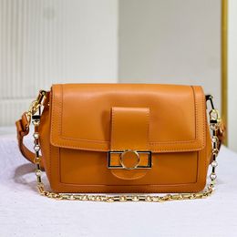 Ladies Luxury Shoulder Bag Crossbody Designer Dauphine Soft Bag MM Crossbody Handbag Chain Bag Classic Fashion Ladies Envelope Flap Haspo Clutch M25050 M47149