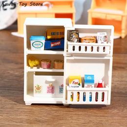 Doll House Accessories 16 pieces/set mini kitchen white wood chip freezer 1 12 doll house decoration childrens classic toysL2405