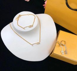 Women Necklace Earring Designer Bracelet Luxurys Jewellery Sets Fashion Daimond Letter Brands F Earrings For Womens Gold Chain Link 5856448