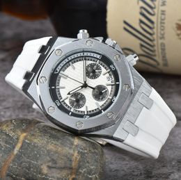 Luxury Designer New Colour Matching Oak Offshore Quartz Watch 42mm Stainless Steel High Quality Montre de Luxe Natural Rubber Band for Men