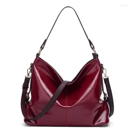 Shoulder Bags Women's Oil Wax Leather Handbag Fashion Large Capacity One Messenger Bag
