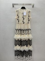 Milan Runway Dress 2024 New Spring Summer Ruffled modedesignerklänningar märke samma stilklänning 0501-10