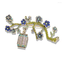 Brooches Vintage Rhinestone Lantern Plum Blossom For Women Wedding Office Brooch Pins Year Jewellery Gifts Wholesale