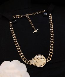 Luxury C Necklaces Classic Pendant Designer Jewellery letter C Pearl gold Cclies Chokers Necklace Party high Quality Accessories 89890