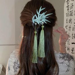 Hair Clips Vintage Green Bamboo Leaf Hairpins Temperament Classic Leaves Pearl Tassel Headwear All Match Senior Sense Duck Beak Clip