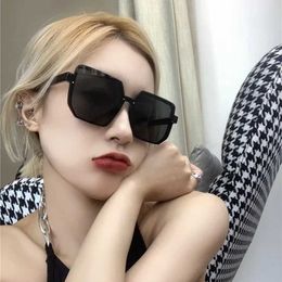 Sunglasses New Womens Sunshade Polygonal Sunglasses High-definition UV Protection Driving Sunglasses Trendy Retro UV Resistant Sunglasses