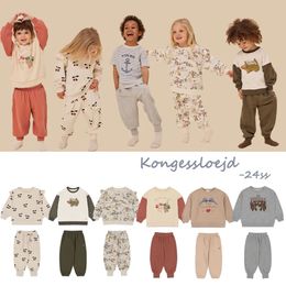 2024 KS Kid Knitted Sweaters Dress Boys Girls Cute Print Sweatshirts Tops Pants Set Jacket Outwear Baby Romper Clothes 240430