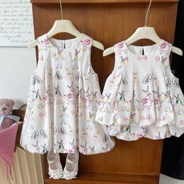 Clothing Sets Girls Suits Summer Sleeveless Cartoon Vest Shirt+Shorts Fashion Korean Girls Dress Baby Girl Dress Kids Clothing Sets 2-7Yrs