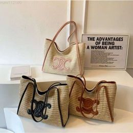 Tote bag Designer bag womens tote bag Postman bag Shopping bag Beach bag Fashion famous high quality straw braided underarm bag Shoulder bag 01