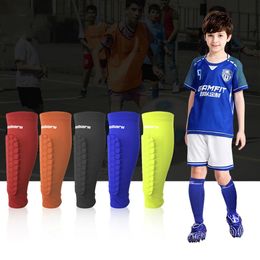 1 Pair Kids Soccer Shin Guard Children Crashproof Football Calf Protector Leg Sleeves Teens Training Leg Protection Custom 240422