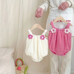 Yeni bebek yaz ince kıyafetler bebek kızlar onesie yaz süper sevimli kanatlar sling