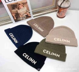 New c Home Pasted Cloth Letter Embroidery Knitted Hat Cel Wool Versatile Wool Hat Autumn and Winter Warm and Cold Hat Men and Wome6929366