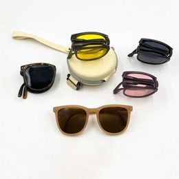 Sunglasses 2023 Folding Polarised Sunglasses for Women Summer UV Protection Live Sunglasses Lightweight Spring Legs d240429