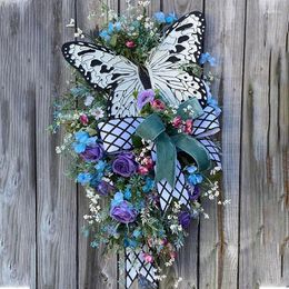 Decorative Figurines Butterfly Rose Wreath Hanging Artificial Flower Home Decor For Door Wall