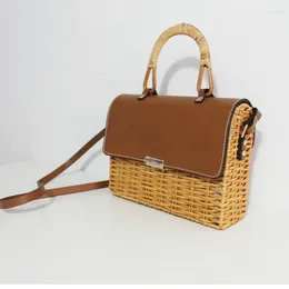 Shoulder Bags Vintage Box Rattan Women Handbag Designer Wikcer Woven Crossbody Bag Summer Beach Straw Lady Small Flap Bali Purse