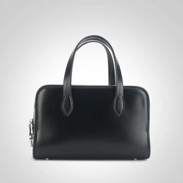 Korean Niche Brand Design Women Messenger Bag Retro Square Genuine Leather Handbag Commuting High Quality Casual 240429