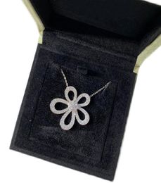 S925 sterling silver diamond clover designer pendant necklace for women luxury brand shing crystal sun flower short choker necklac3672706