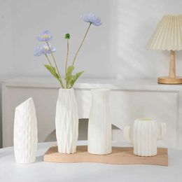 Planters Pots Nordic Vases Plastic Imitation Ceramic Flower Pot Living Room Desktop Home Dining Wedding Table Decor Ornament