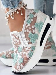 Casual Shoes For Dropship Platform Wedges Woman 2024 Sporty Sneakers Floral Embroidered Slip On Wedge Comfy