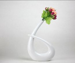 Modern Six Luchy Shape Ceramic Vase for Home Decor Tabletop Vase black and white colors4811126