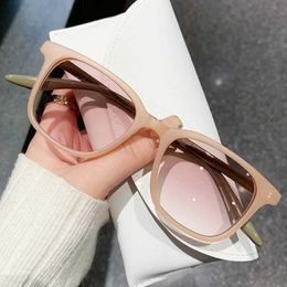 Sunglasses Retro Yellow Men Fashion Frosted Small Frame Glasses New Personality Square Frame Sunglasses Women Trend Two-tone Sunglasses