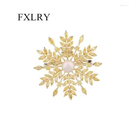 Brooches FXLRY Elegant Micro Pave Cubic Zircons Natural Freshwater Pearl Snowflake Brooch For Women Autumn And Winter Coats Corsage Acces