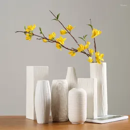 Vases Modern Minimalist Artificial Flower Ceramic Vase White Home Accessories Crafts Ornaments