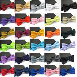 Bow Ties Men Bowtie Fashion Butterfly Party Wedding Tie For Boys Girls Candy Solid Colour Bowknot Accessories Black 33 Colours