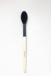 BBSeires Sheer Powder Brush Goat Hair Highlight Precision Powder Blush Brush beauty Makeup Brushes Tool8249221