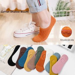 Women Socks 10Pairs/Set No Show Slipper Invisible Summer Spring Ankle Boat Silicone Non-slip